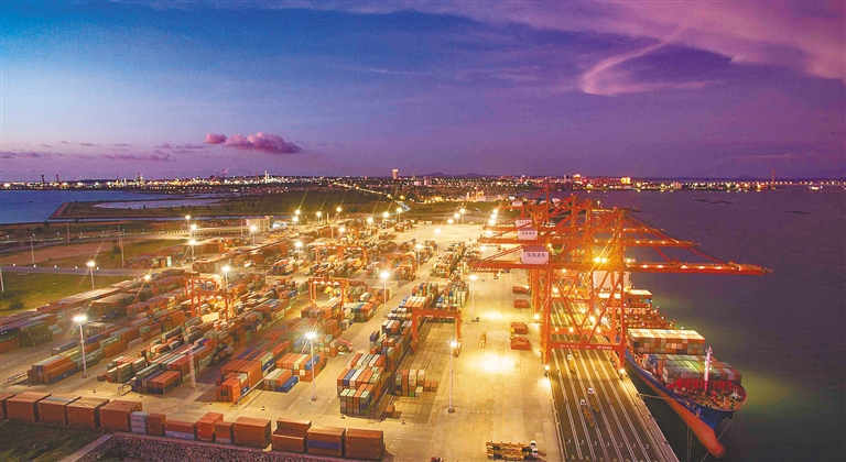 蹄疾步穩(wěn)，海南自貿(mào)建設一年成果顯著